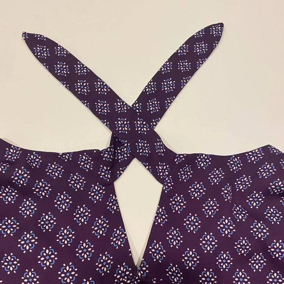 41 Hawthorn Purple Geometric Floral Blouse Top Polyester & Spandex Medium Petite - Picture 8 of 10